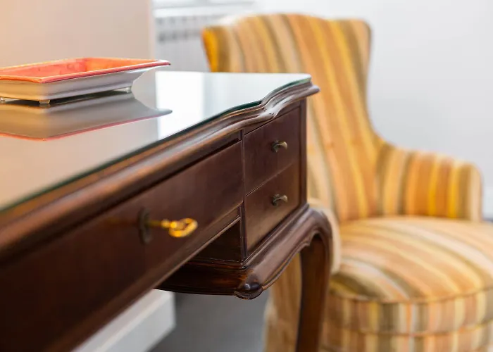 That's 4* נאפולי